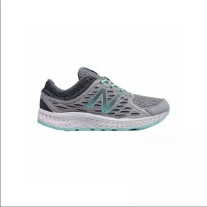 New Balance 420V3 Sneakers